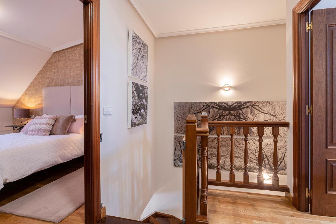 De La Guardia Suite Rosal Οβιέδο Εξωτερικό φωτογραφία