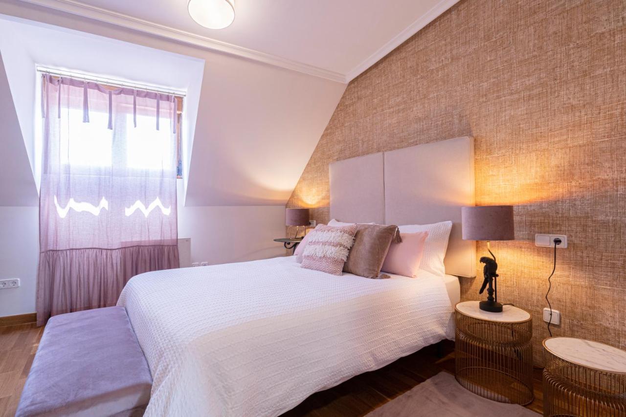 De La Guardia Suite Rosal Οβιέδο Εξωτερικό φωτογραφία
